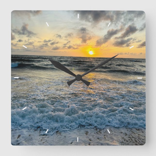 Anpassad väggklocka Lägg till din egen årsdagspres (Framsida)