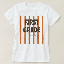 Anpassade 1:a klass ränder Lärare Namn Brun T Shirt
