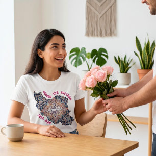 Anpassade årsdagspresenter för persisk flickvän t shirt