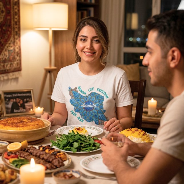 Anpassade årsdagspresenter till iransk flickvän t shirt (Custom Anniversary Gifts for Iranian Girlfriend T-Shirt)