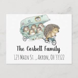 Anpassade av Whimsical Hedgehog Family Vykort