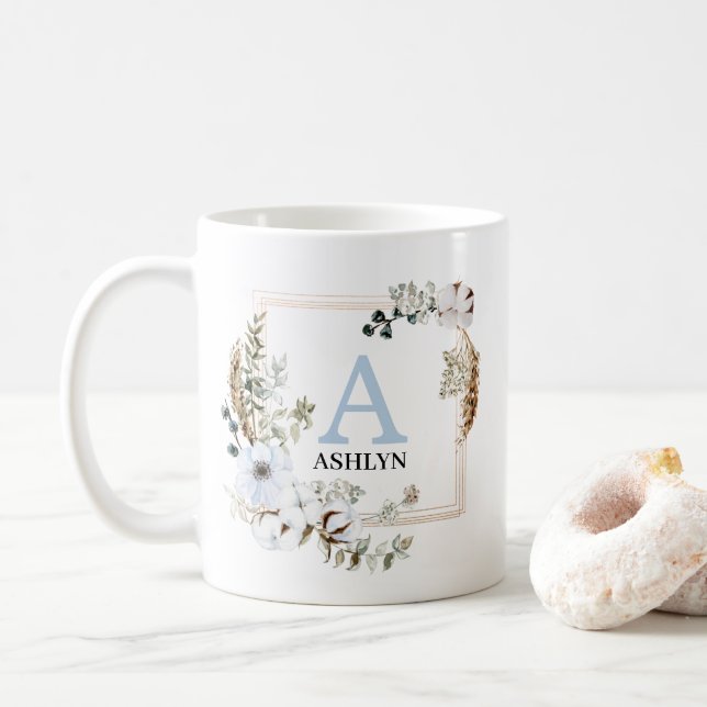 Anpassade Boho Winter Blommigt Monogrammed Mugg (Med munk)