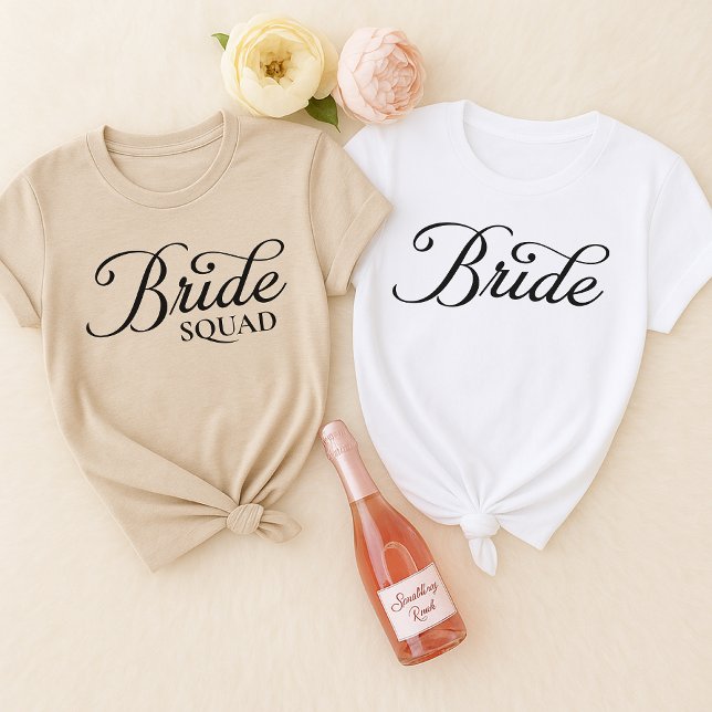 Anpassade bröllopsfestskjortor | Brudtärna present T Shirt (bride team shirt, bride team sweatshirt, personalized bride shirt, custom bride squad shirt,)