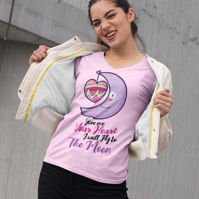 Anpassade Crescent Heart T Shirt (Skapare uppladdad)