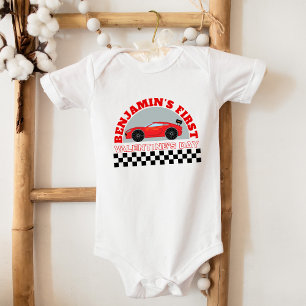 Anpassade Första Alla hjärtans dag - Tävla T Shirt