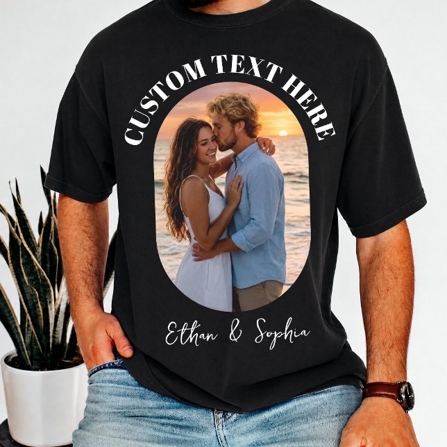 Anpassade foton för par och text smekmånadskläder t shirt (Skapare uppladdad)