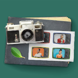 Anpassade foton i vintage-TV-apparater i Pop Art-s Vykort