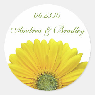 Anpassade Gult Gerbera Daisy Monogram Sticker Runt Klistermärke