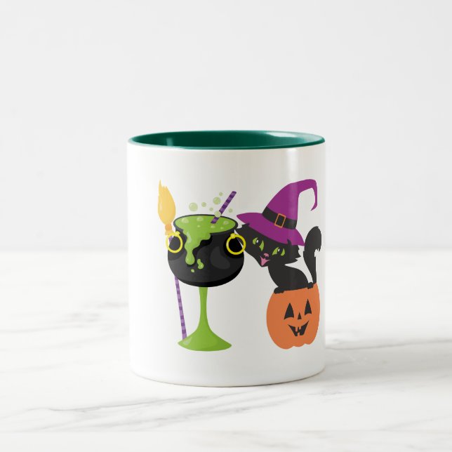Anpassade Halloween Witch Brew Black Cat Två-Tonad Mugg (Center)