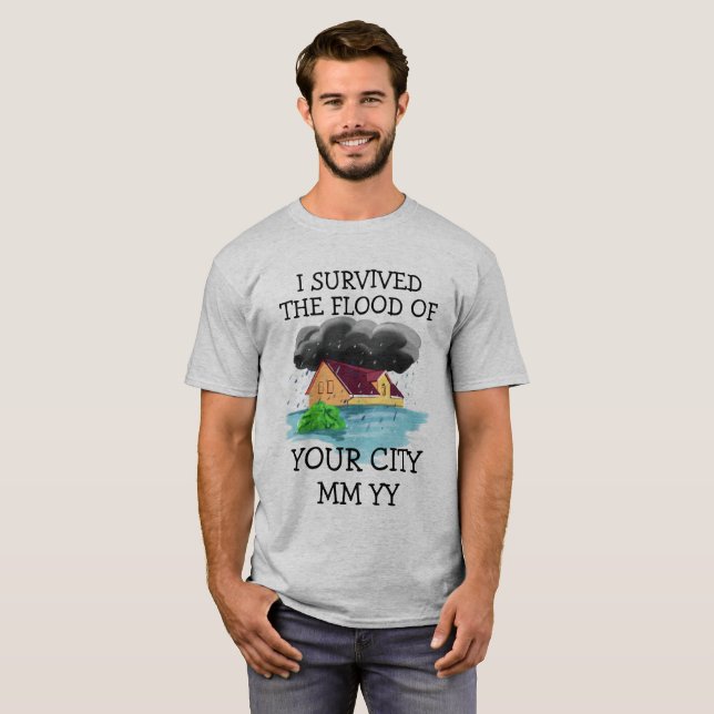 Anpassade I överlevt översvämningsstormen T Shirt (Hel framsida)