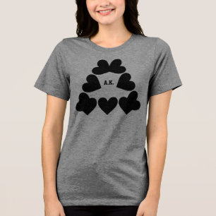 Anpassade initialer Hjärtat Triangel Damer T Shirt