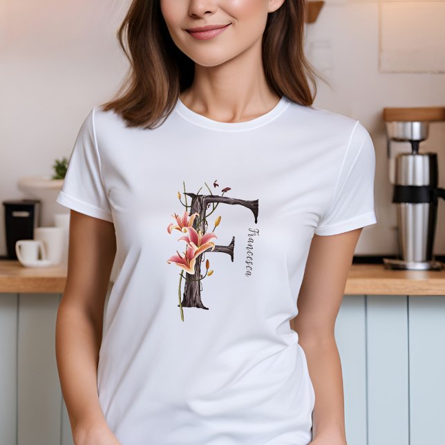 Anpassade Monogram "F": Lily, Träd Bark & Vines T Shirt (Skapare uppladdad)