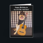 Anpassade Musician Son Birthday Kort<br><div class="desc">Anpassade roligt kort för den son/nefew som är musiker eller kärlek musik som hobby.  Framsida: "Grattis på födelsedagen till min son musikern!" Insida:  ".. från ditt största fläkt!  Kärlek,  Mamma" Du kan anpassa hela texten och ändra typsnitt och färg i typsnitt.</div>