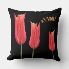 Anpassade namn Annie Red tulips blommigt snyggt Kudde