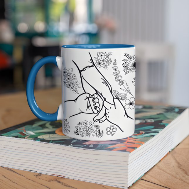 Anpassade Namn Barn som Håller Mammas Hand Mors Da Kaffemugg (Skapare uppladdad)