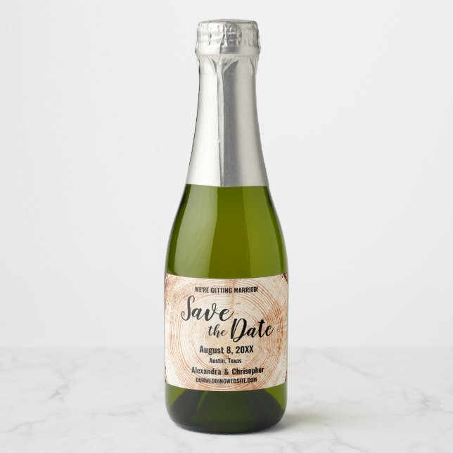 Anpassade namn för träsnitt Bröllop spara datum (Framsida)