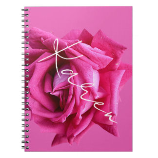 Anpassade namn Karen shock rosa ro blommigt Anteckningsbok