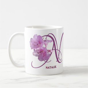 Anpassade namn Natalie söt rosa blommigt konst. Kaffemugg