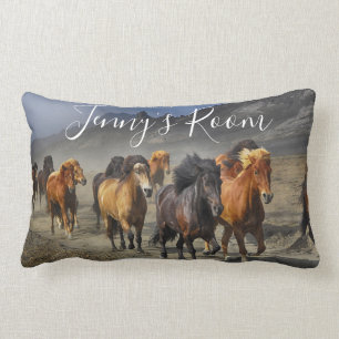 Anpassade Namn Vild Horses Pillow Lumbarkudde