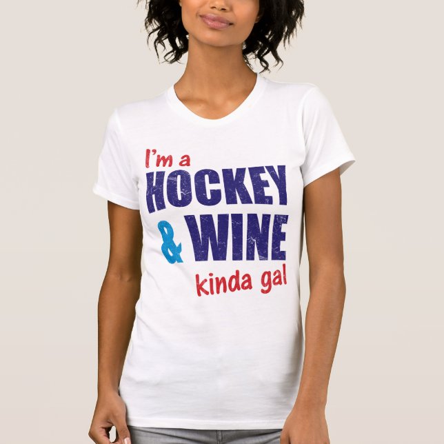 Anpassade Print Funny Hockey & Vin T-Shirt (Framsida)