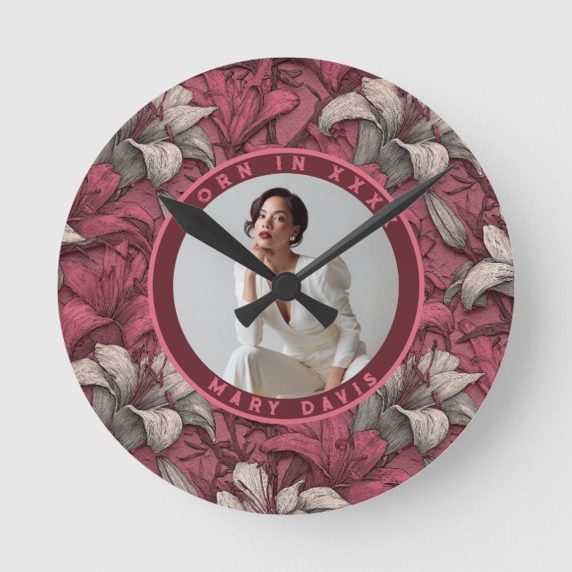 Anpassade Rosa Liljor Charm Sommarfest Rund Klocka (Framsida)