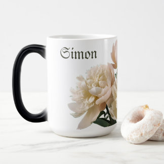Anpassade vackra peonblommor namnmonogram magisk mugg