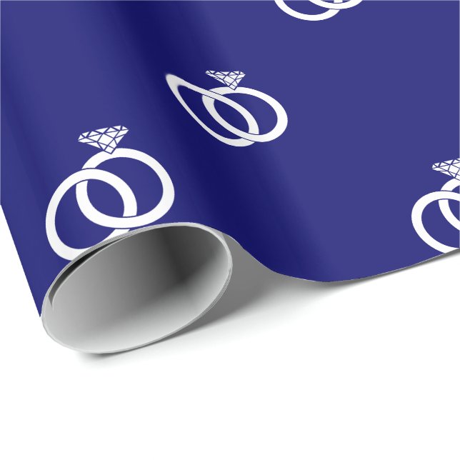 Anpassade White Bröllop Ringar om Mörk Navy Blue Presentpapper (Rullad Hörn)