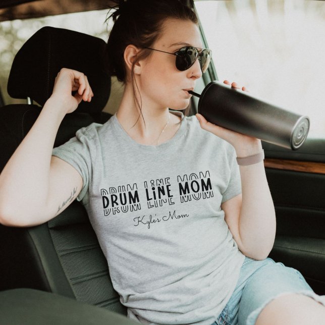 Anpassadet för trumlinjemarkering för band Mamma T Shirt (Drum Line Marching Band Mom Customizable T-Shirt
)