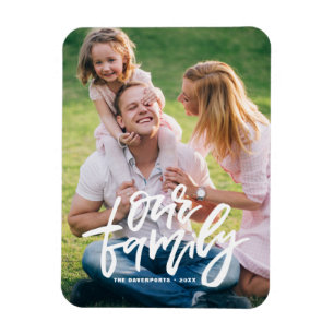 Anpassadet för vårt skript i familjen Hand Lettere Magnet