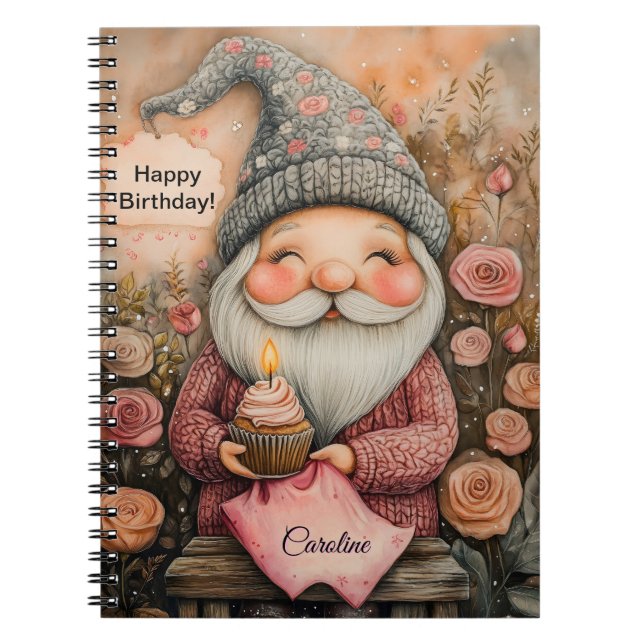 Anpassadet Gnome Birthday Design Anteckningsbok (Framsidan)