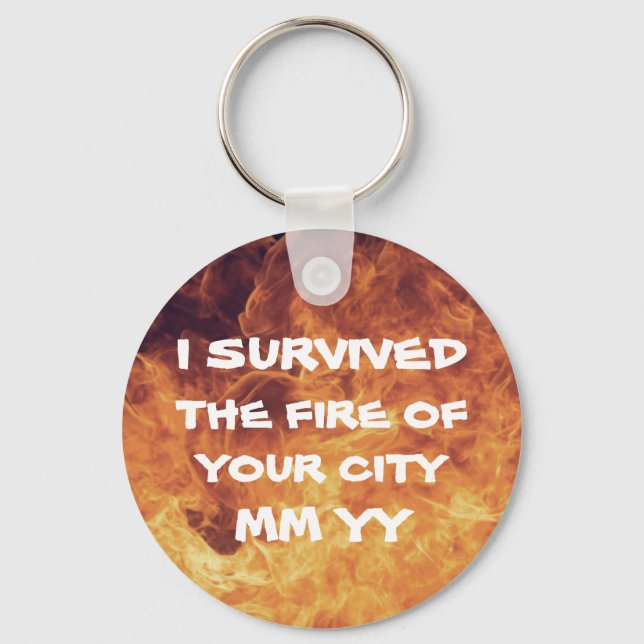 Anpassadet jag överlevde elden nyckelring (Framsida)
