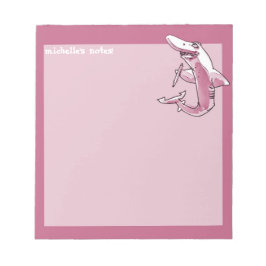 anpassadet med haj håller pennspinnar lustig teckn anteckningsblock