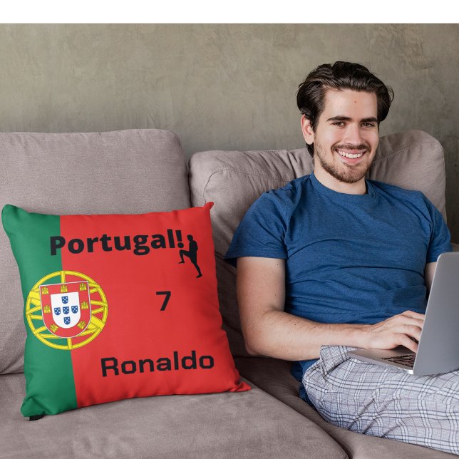 Anpassadet Portugisiska fotbollsspelare Kudde (Skapare uppladdad)