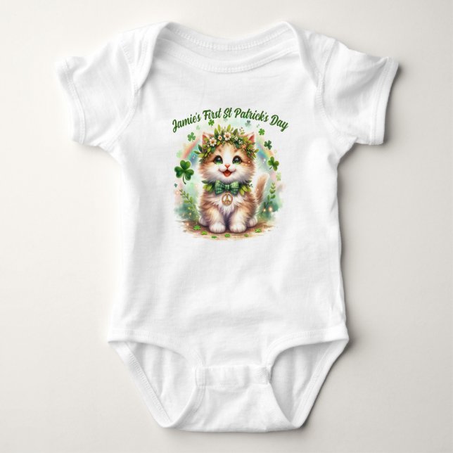 Anpassadets första St Patrick-dag i Baby. T Shirt (Framsida)