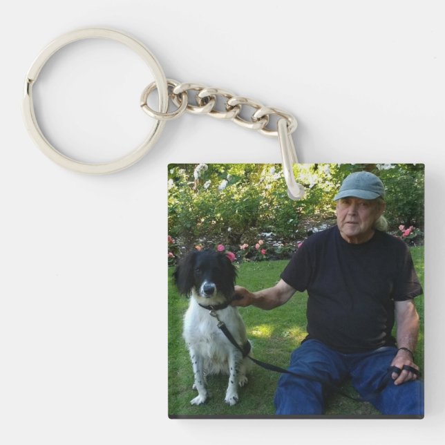Anpassadets nyckelring. Lägg till din egen bild (Framsidan)