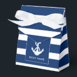 Anpassat Båtnamn Ankar Marin Kust Presentaskar<br><div class="desc">Den nautiska Ankar Favor Box-designen tillför inte bara en tidlös estetik utan kompletterar också alla båtenthusiastens samlingar. Med din båts namn och ett vitt ankare och rep kan du anpassa för att skapa unik utrustning för din båt. Gör en bra gåva till alla.</div>