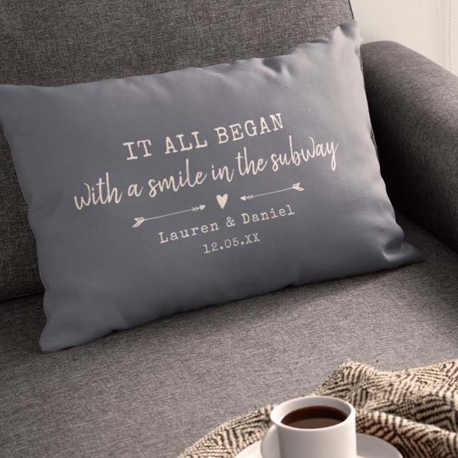 Anpassat där det hela började Chic Alla hjärtans d Lumbarkudde (Skapare uppladdad)