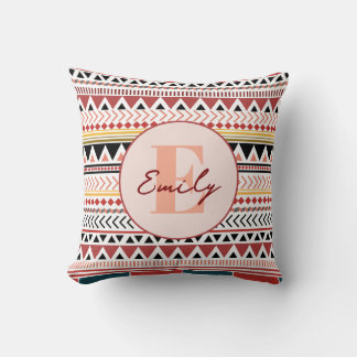 Anpassat namn Aztec Elegance Warm Red Ethnic Mönst Kudde