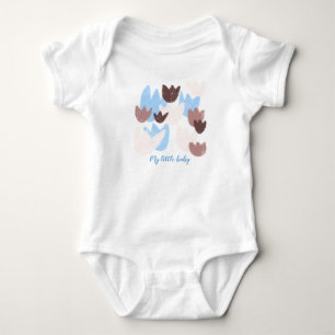 Anpassat namn baby pojke vår blommig t shirt