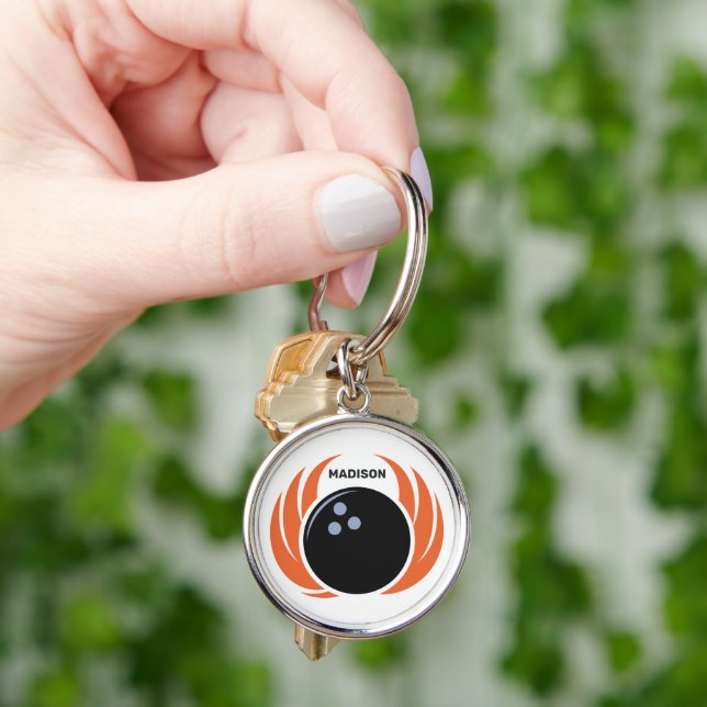 Anpassat namn Bowling Ball med Flame Rund Silverfärgad Nyckelring (Hand)