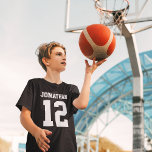 Anpassat namn Boys Sport Jersey Shirt Tee Shirt<br><div class="desc">Skapa din egen personlig fotbolls-T-shirt med eget namn och nummer. En coola anpassade sportskjorta, det är en söt presentidé för pojkar. Trendigets sportkläder för barn är lämplig för all idrott, inklusive fotboll, fotboll, volleyboll, baseboll, softball, basket och hockey. Klicka på Anpassa om du vill lägga till text, anpassa typsnitt och...</div>