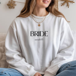 Anpassat Namn 'Brud' Minimalistisk Bröllopstypogra T Shirt