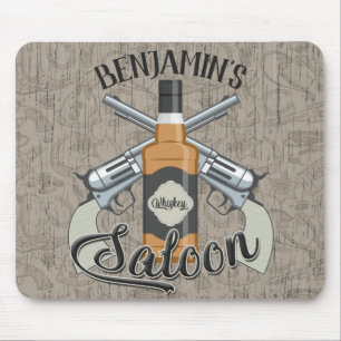 Anpassat NAMN Cowboy Revolver Gun Whiskey Saloon Musmatta