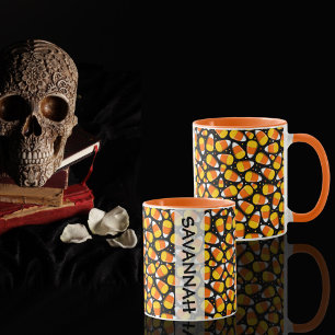 Anpassat namn för candy corn Halloween Mugg
