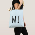 Anpassat namn för contemporary Ice Blue Black Text Tygkasse<br><div class="desc">Contemporary Teckensnitt Ice Blue Tote. Namn. Initialer. Monogram. Modern.</div>