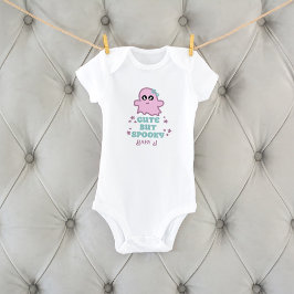Anpassat namn för Cute men Spooky Halloween T Shirt