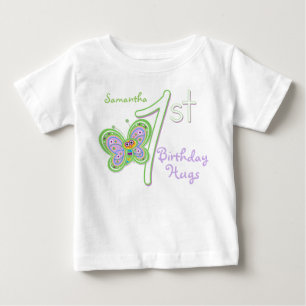 Anpassat namn för fjäril Hugs 1:a födelsedag T-shirt