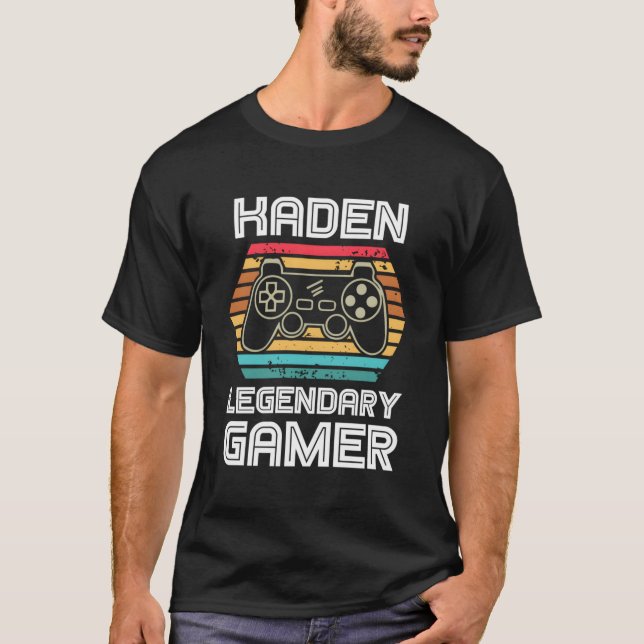 Anpassat namn för Kaden Legendary Video Gamer Pers T Shirt (Framsida)