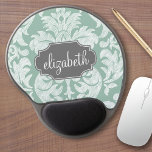 Anpassat namn för Mint och Grått Damask Gel Musmatta<br><div class="desc">Lägg till ditt namn eller monogram i det här trendiget och feminin blommigt-dammar med populärt färg. Dammen har en vismisk kalkbräda.</div>