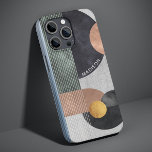 Anpassat namn för modern Abstrakt Geometric Marble<br><div class="desc">Modern Abstrakt Geometric Marble Custom Name iphone case har svarta,  vattenfärgade geometriska former för ro och guld på en grått marble-bakgrund med rand och personlig guld i ett modernt,  vitt skript. Anpassa genom att redigera texten i textrutan. Designad av ©Evco Studio www.zazzle.com/store/evcostudio</div>